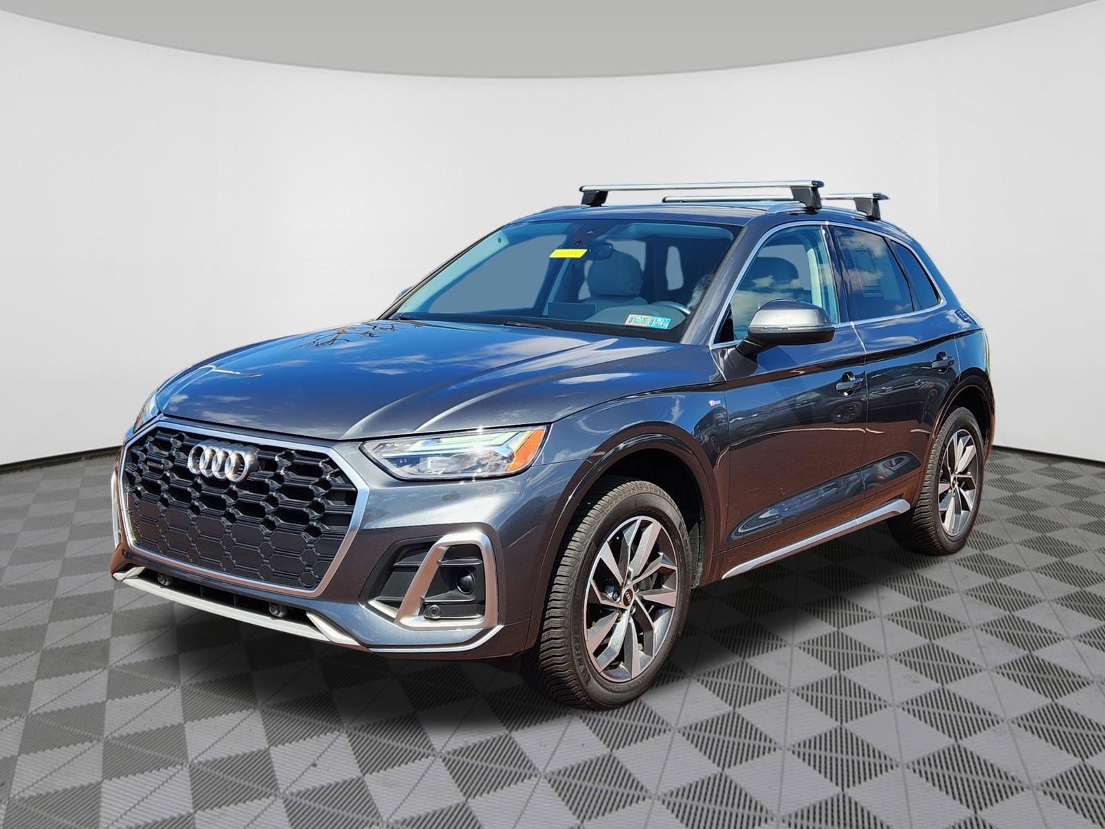 Used 2022 Audi Q5 2.0T Premium AWD/4WD image 2