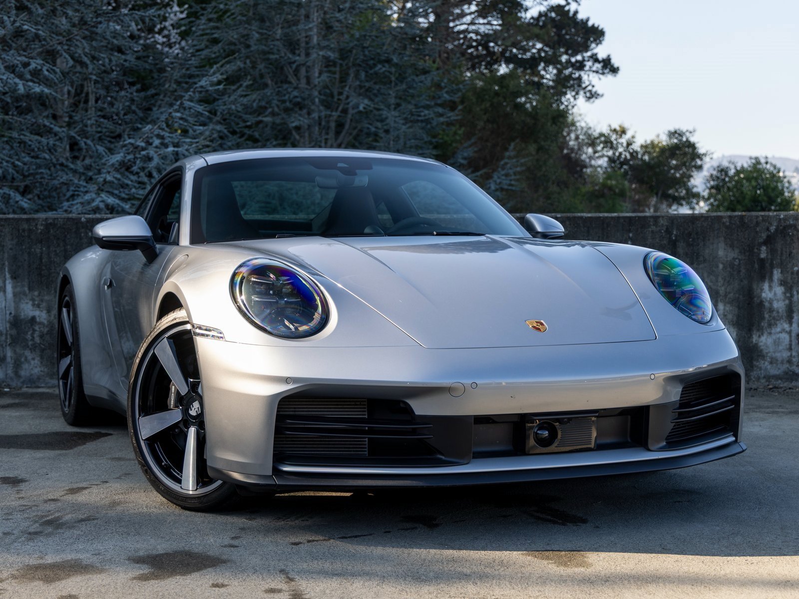 Certified 2025 Porsche 911 Carrera image 9