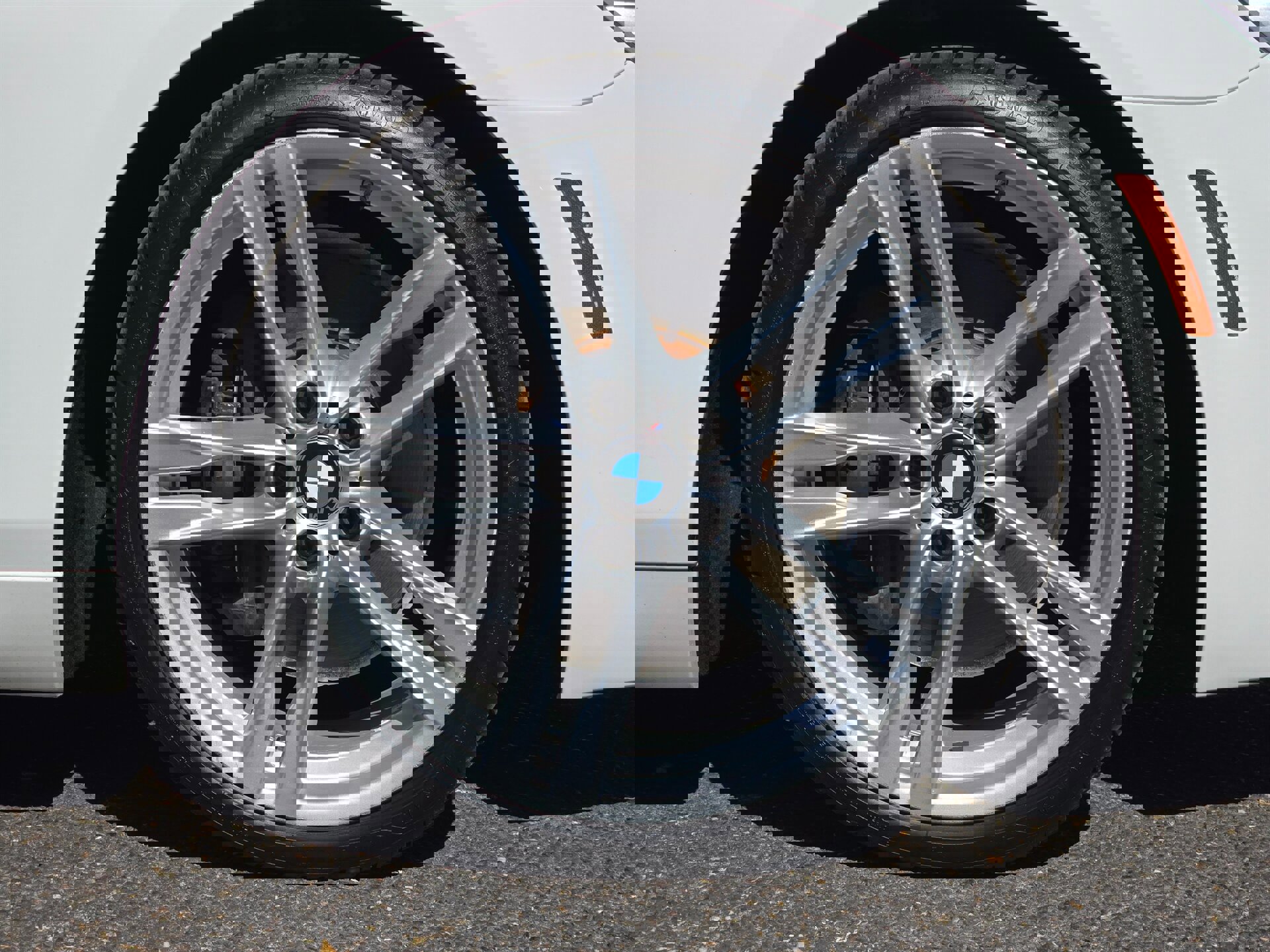 Used 2015 BMW 640i Convertible image 36