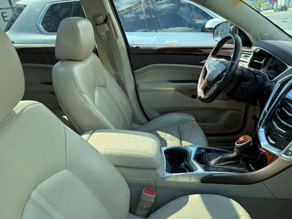 Used 2016 Cadillac SRX Performance w/ Driver Awareness Package AWD/4WD image 9