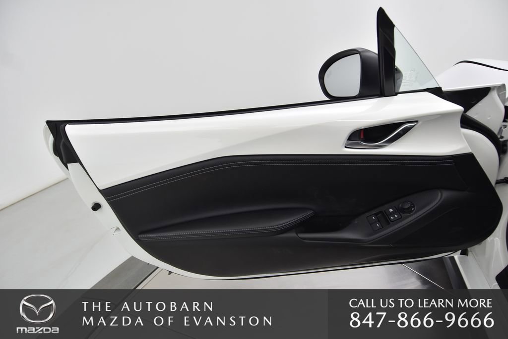 New 2025 MAZDA MX-5 Miata Club w/ Brembo/BBS Recaro Package image 38