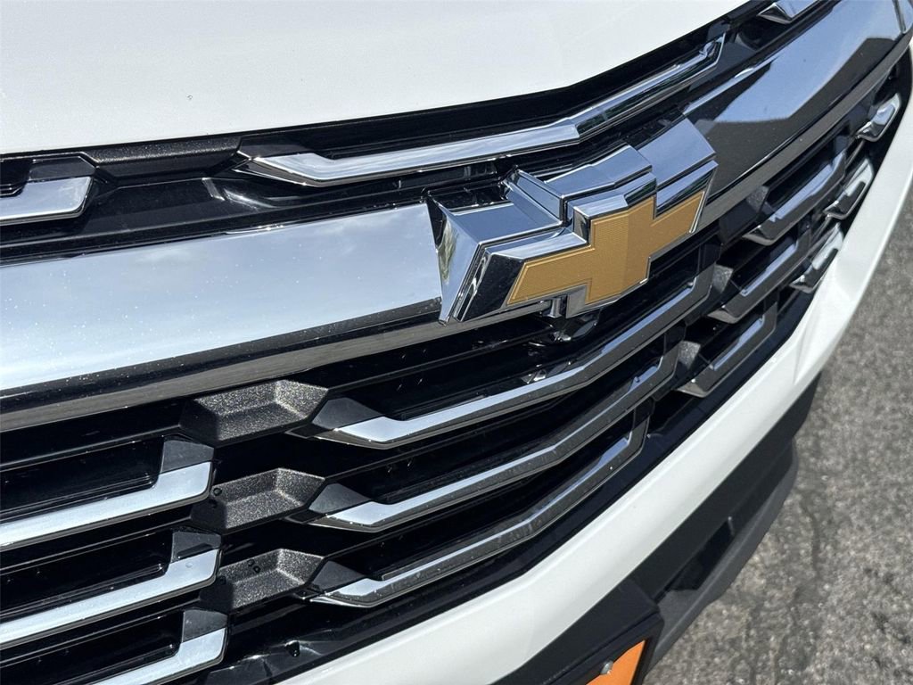 Used 2025 Chevrolet Equinox LT image 27