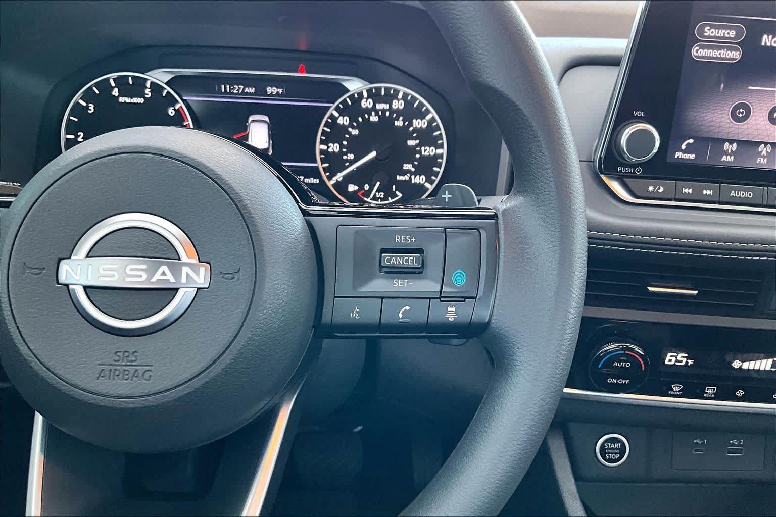 Used 2023 Nissan Rogue SV FWD image 25