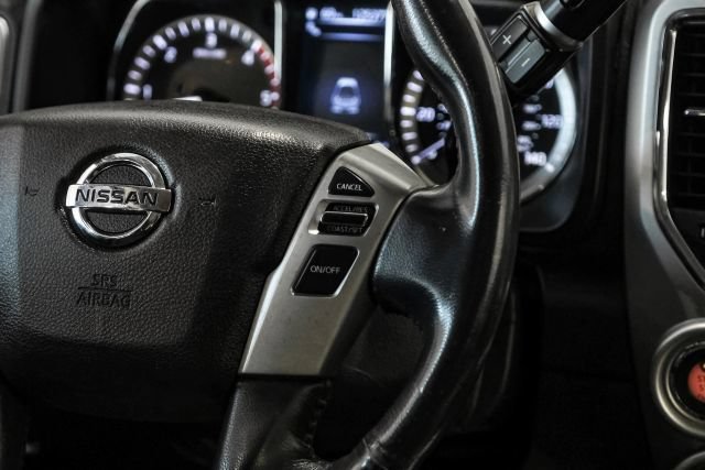 Used 2016 Nissan Titan SL AWD/4WD image 19