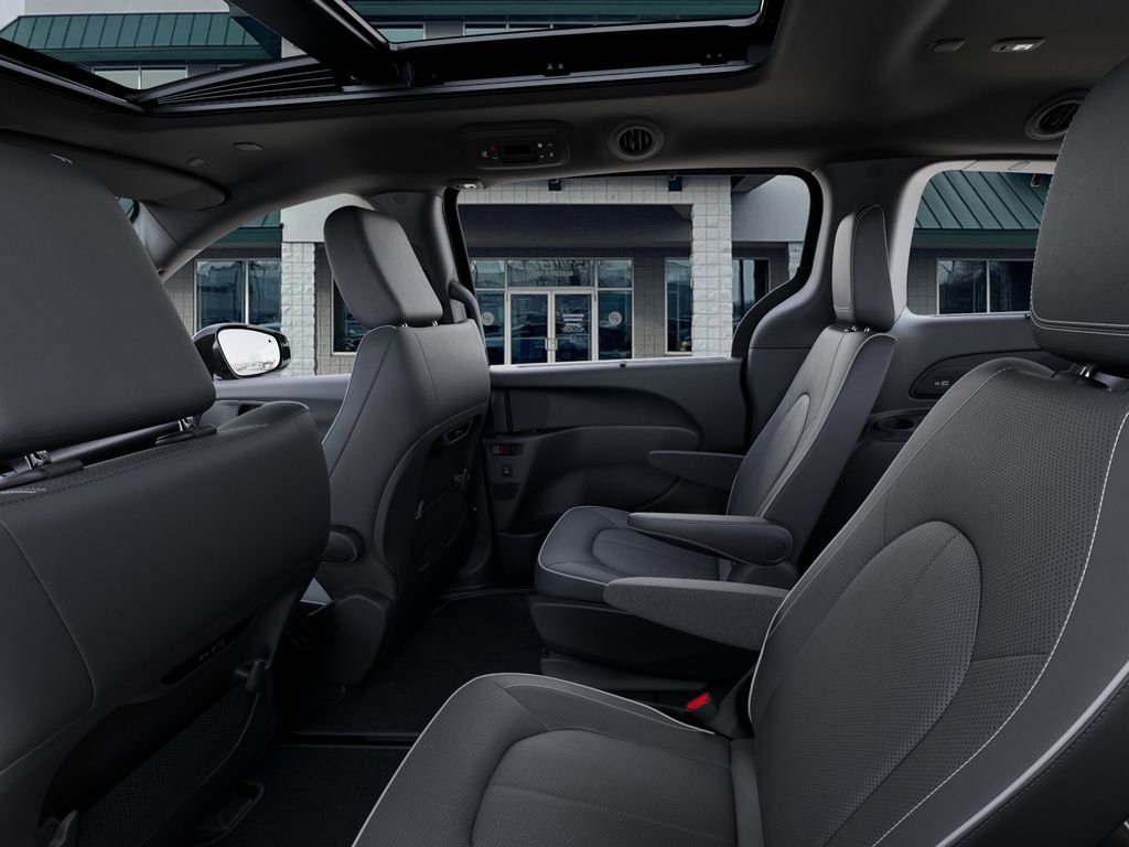 New 2026 Chrysler Pacifica Limited image 26