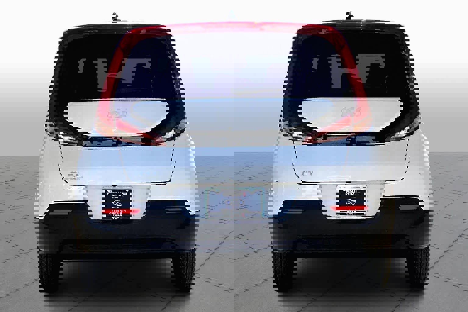 Used 2022 Kia Soul LX w/ Technology Package FWD image 5