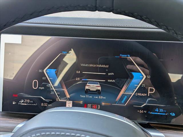 New 2026 BMW 750e xDrive w/ Executive Package AWD/4WD image 11