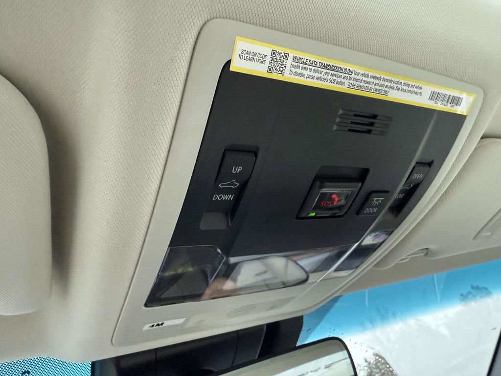 Used 2025 Lexus ES 350 Premium image 24