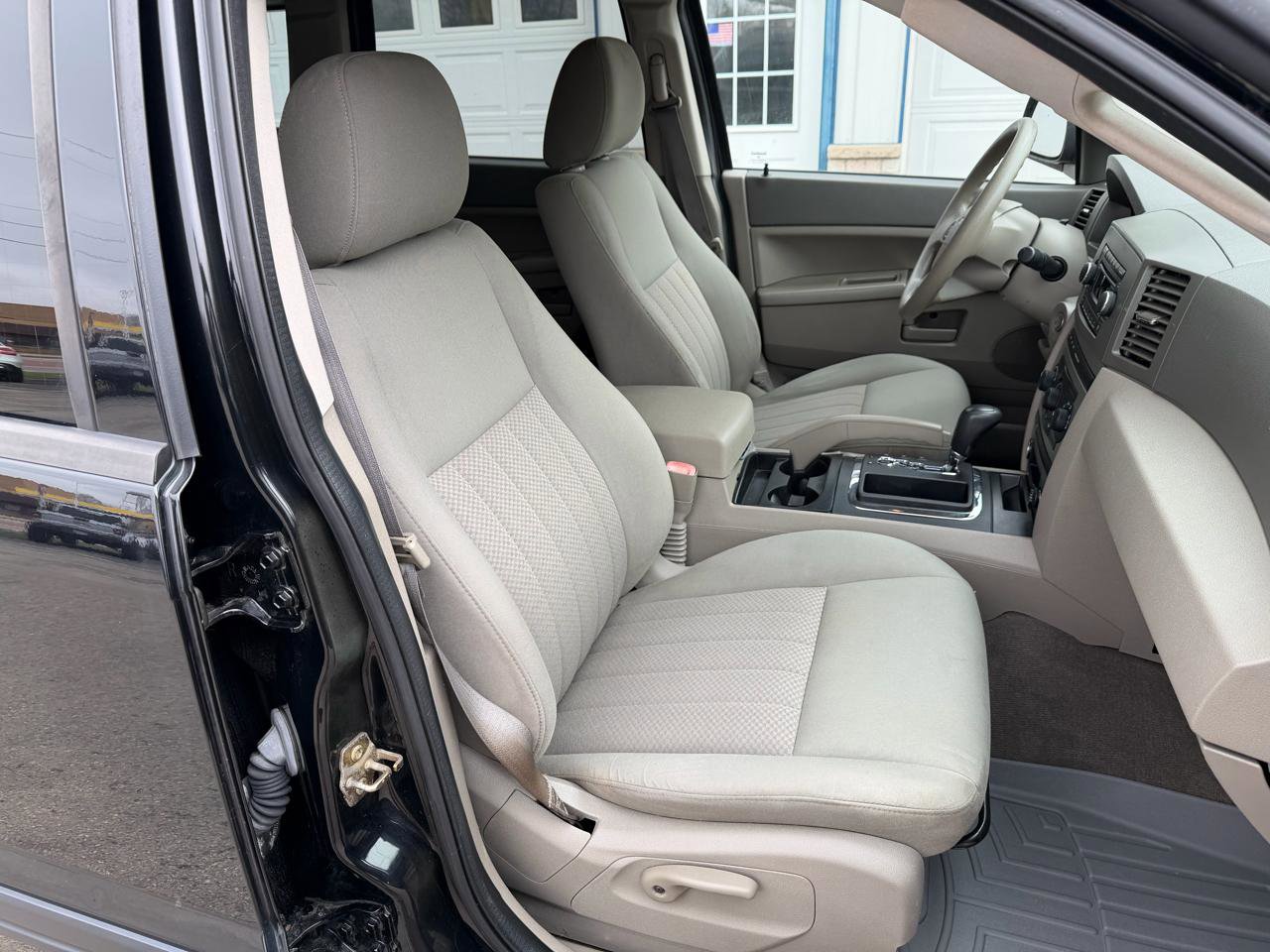 Used 2006 Jeep Grand Cherokee Laredo image 18