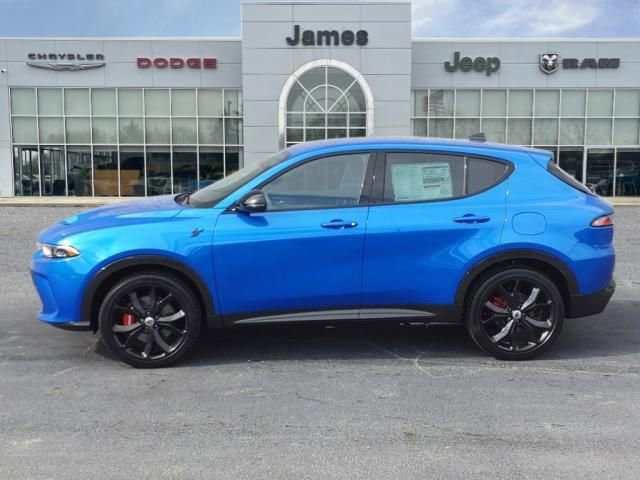 New 2024 Dodge Hornet R/T image 2