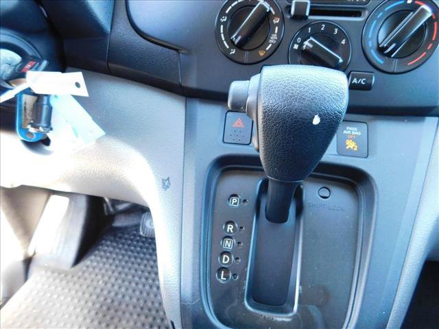 Used 2020 Nissan NV200 SV FWD image 11