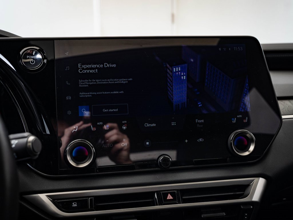 Certified 2024 Lexus RX 350h w/ Convenience Package image 31