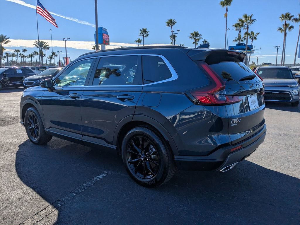 Used 2025 Honda CR-V Sport-L image 6