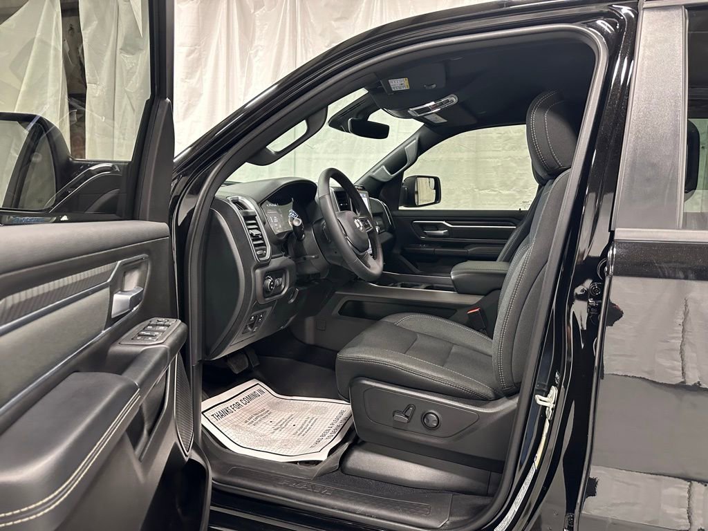 Used 2025 RAM 1500 Big Horn image 10