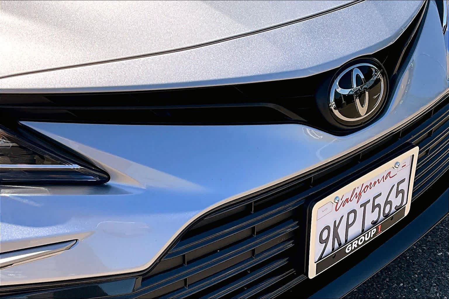 Used 2024 Toyota Camry LE w/ Convenience Package FWD image 29