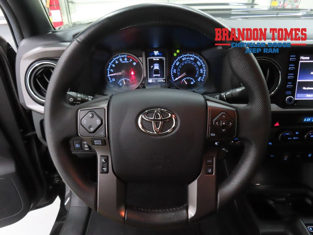Used 2023 Toyota Tacoma TRD Sport w/ Technology Package AWD/4WD image 14