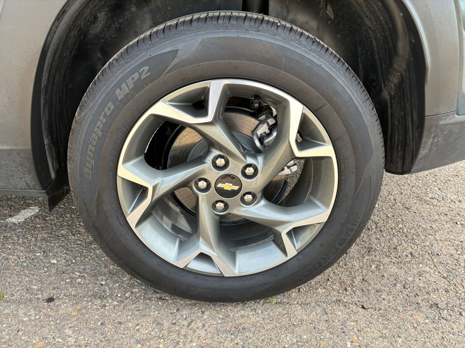 Used 2025 Chevrolet Trax LT w/ LT Convenience Package image 29