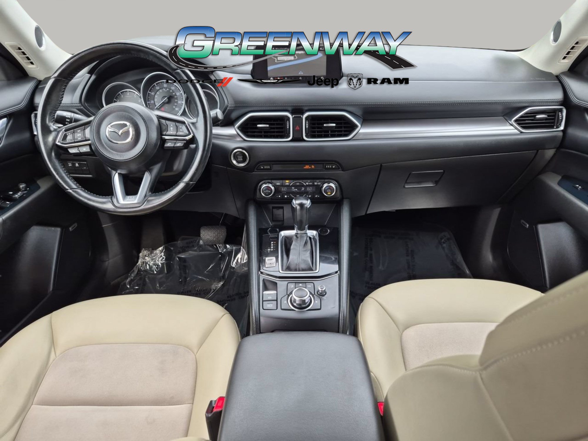 Used 2018 MAZDA CX-5 Touring w/ Preferred Equipment Package FWD image 9