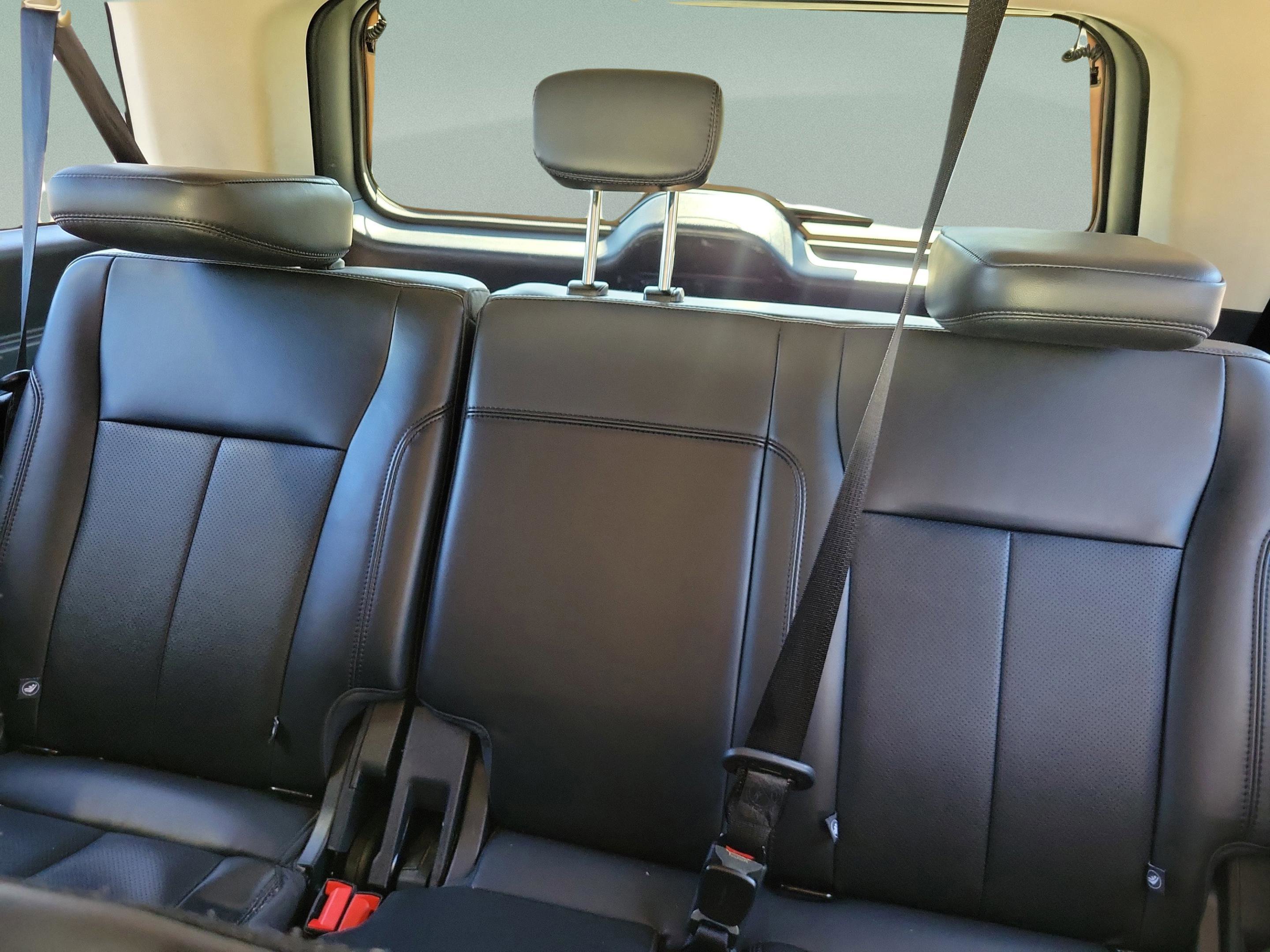 Used 2024 Ford Expedition Max XLT image 14