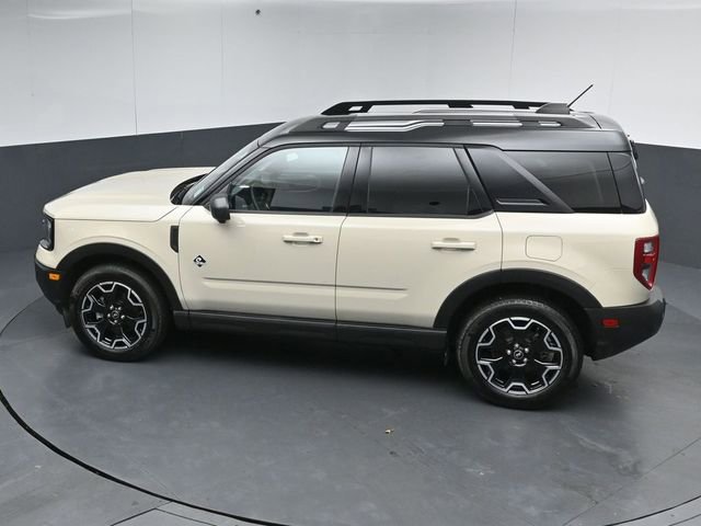 Certified 2025 Ford Bronco Sport Outer Banks w/ Outer Banks Tech Package+ AWD/4WD image 49