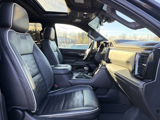 Used 2022 GMC Sierra 1500 AT4X image 19