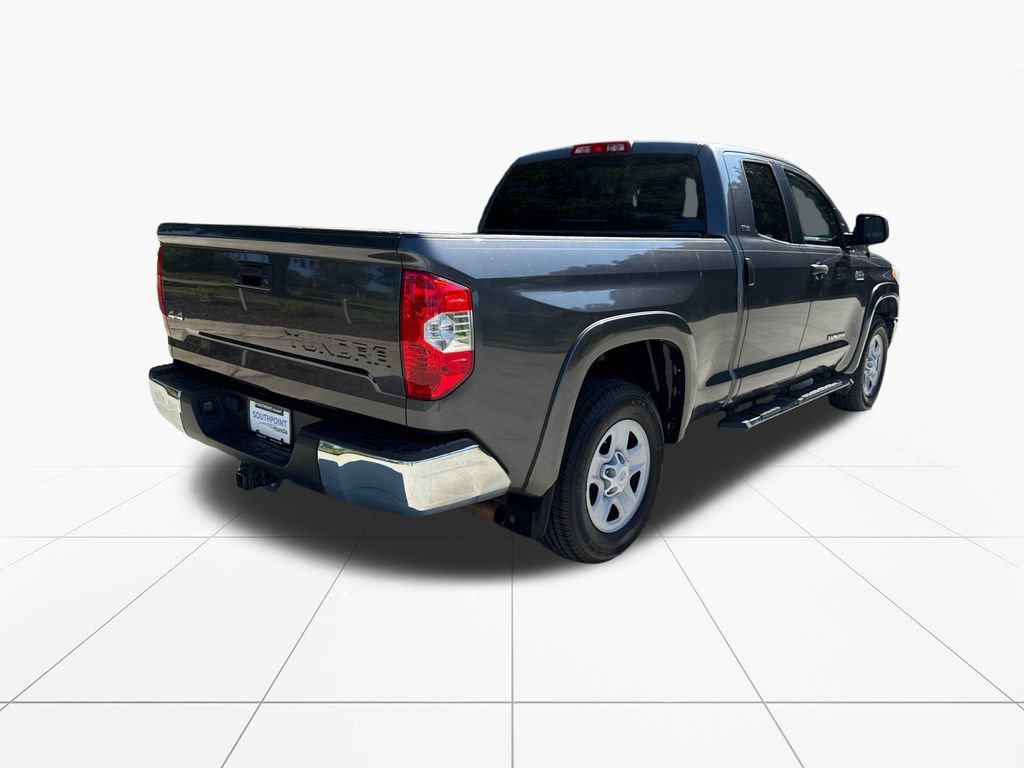 Used 2016 Toyota Tundra SR5 w/ SR5 Upgrade Package AWD/4WD image 8