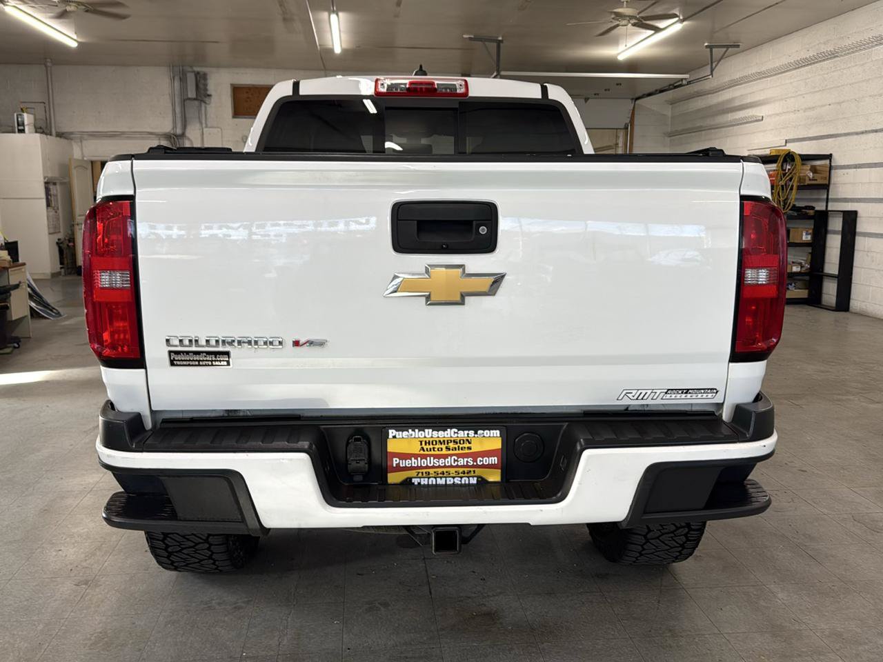 Used 2017 Chevrolet Colorado Z71 AWD/4WD image 3