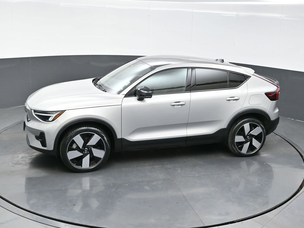 Used 2023 Volvo C40 P8 Recharge Ultimate image 28
