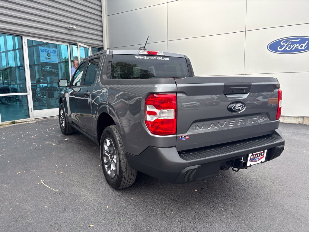 Used 2025 Ford Maverick XLT w/ Equipment Group 301A AWD/4WD image 4