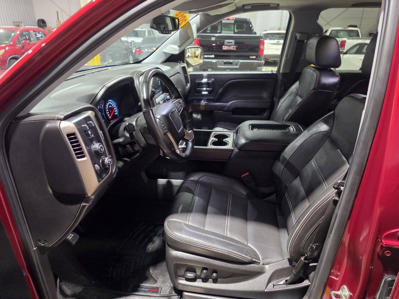 Used 2018 GMC Sierra 1500 Denali AWD/4WD image 29