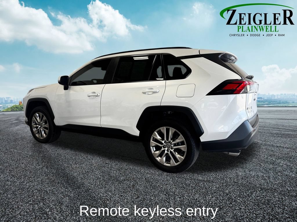 Used 2025 Toyota RAV4 XLE Premium w/ Weather Package AWD/4WD image 3