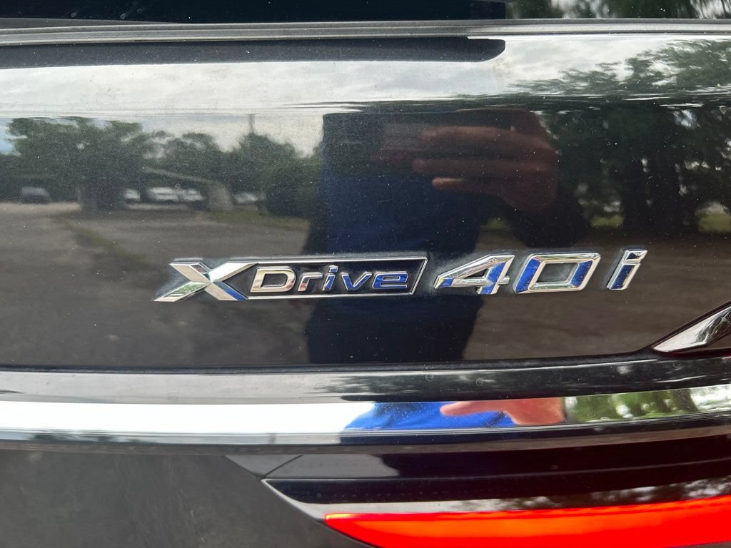 Used 2024 BMW X7 xDrive40i AWD/4WD image 9