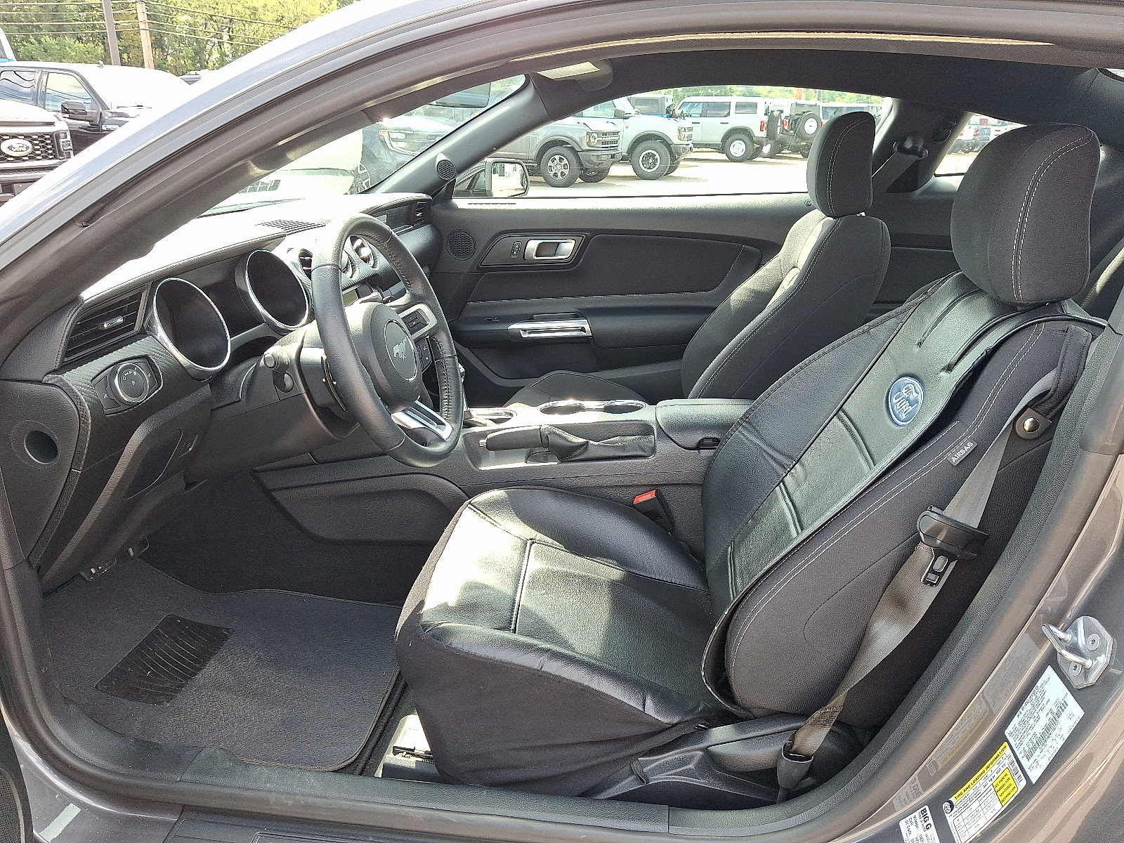 Used 2021 Ford Mustang Coupe w/ Equipment Group 101A RWD image 12