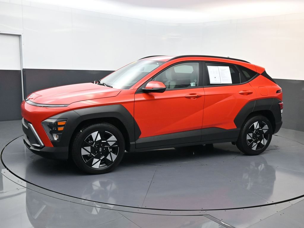 Certified 2025 Hyundai Kona SEL image 7
