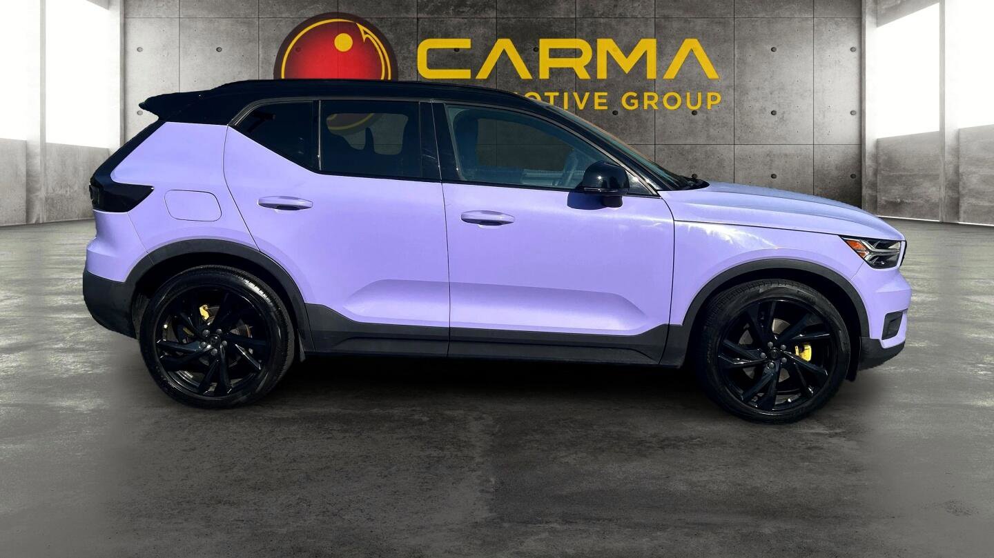 Used 2021 Volvo XC40 T5 R-Design image 6