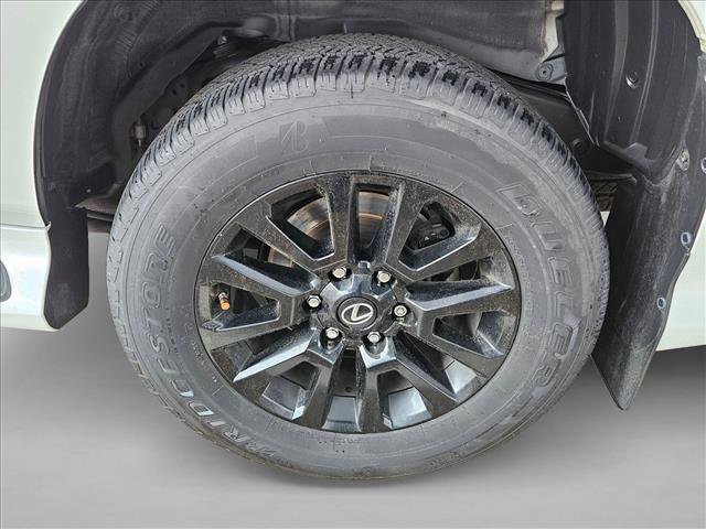 Used 2022 Lexus GX 460 w/ Black Line Special Edition image 18