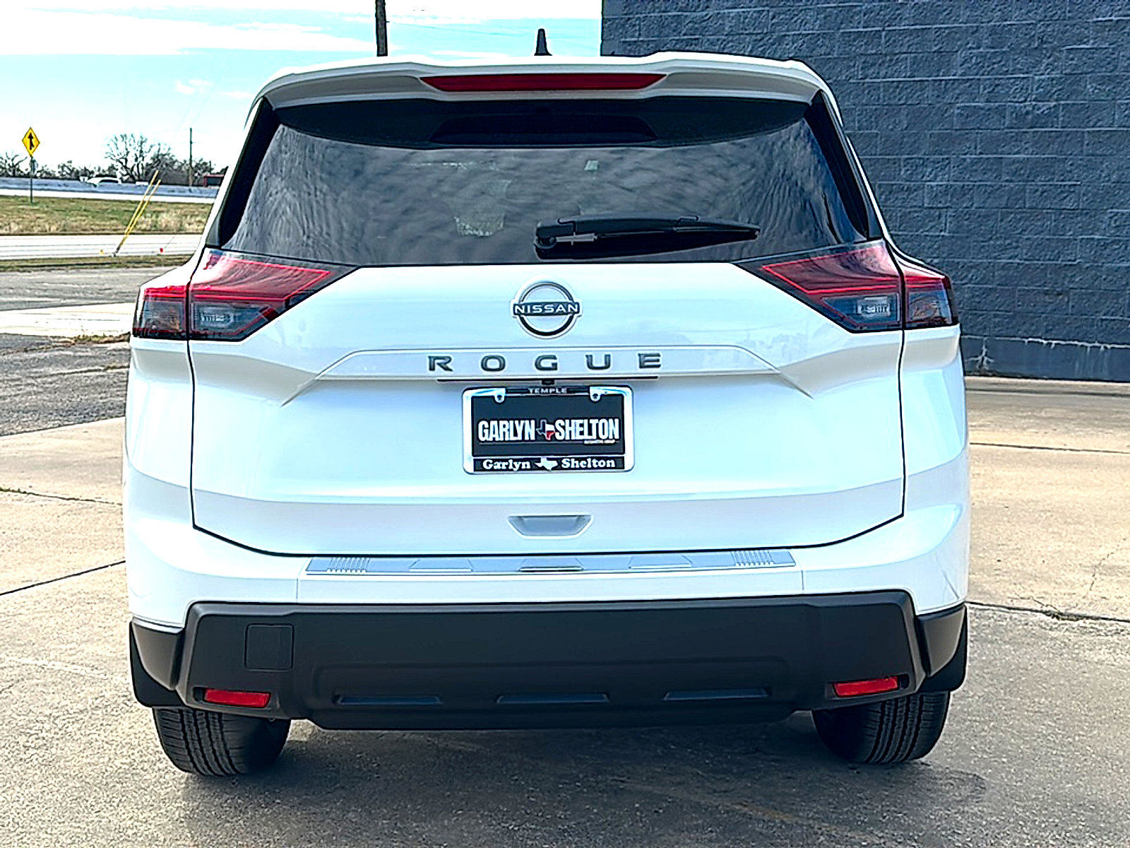 New 2026 Nissan Rogue SV w/ Cold Weather Package FWD image 7