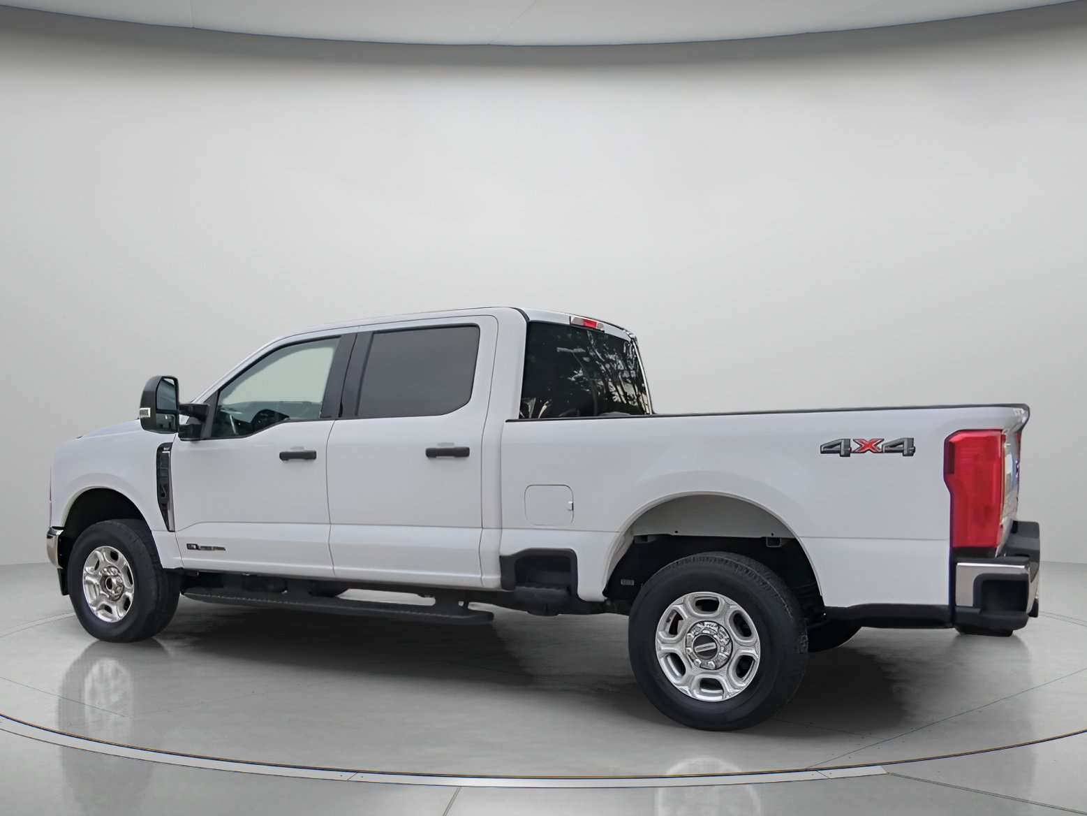 Certified 2026 Ford F250 XLT AWD/4WD image 16