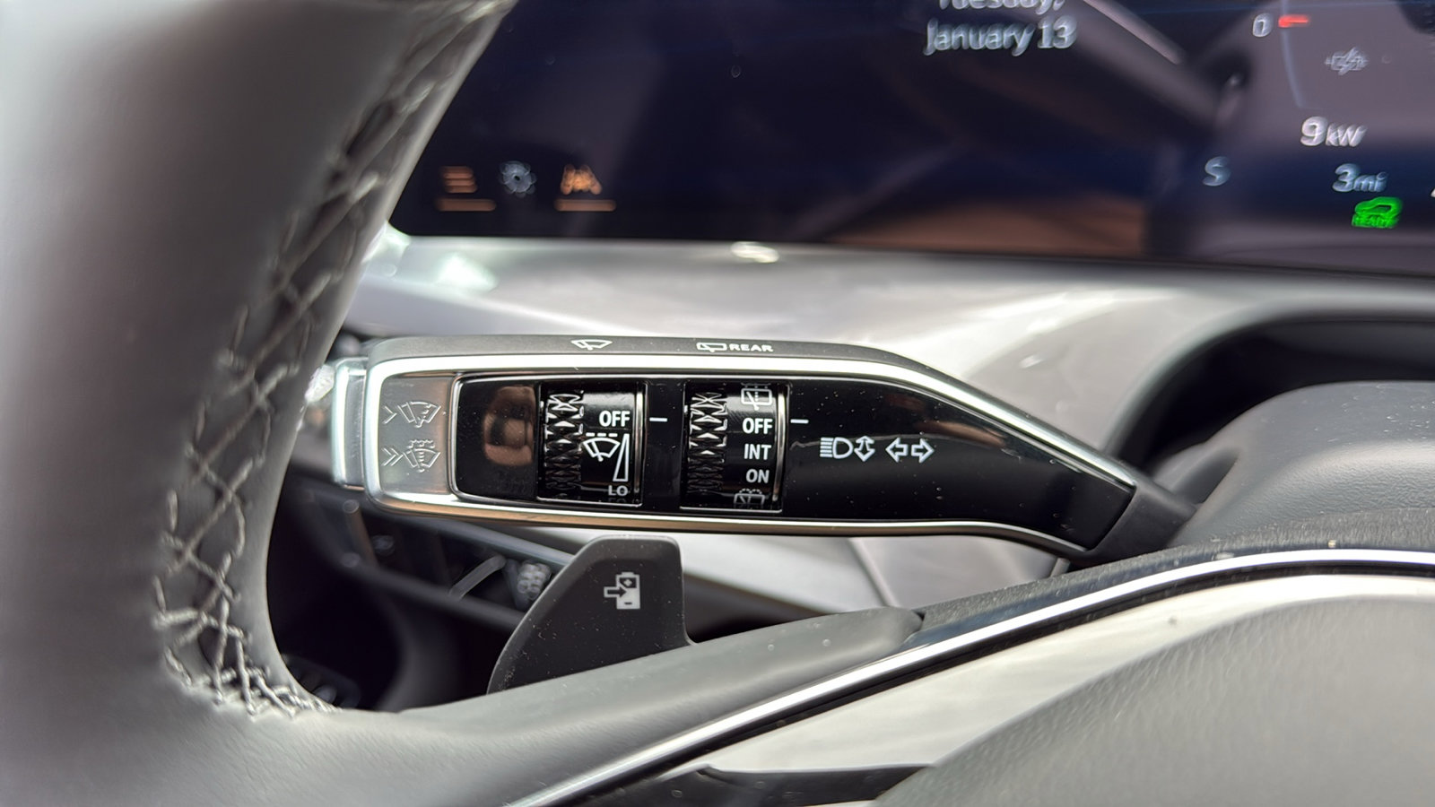 New 2026 Cadillac Vistiq Luxury w/ LPO, Floor Liner Package image 14