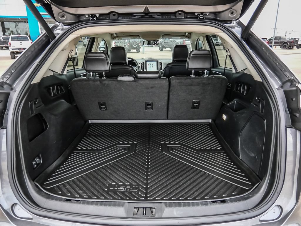 Used 2023 Ford Edge Titanium AWD/4WD image 14