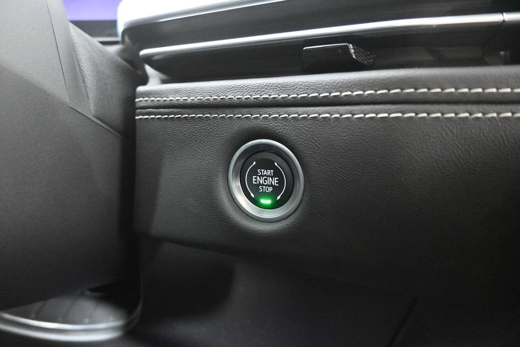Used 2025 Cadillac Escalade Sport w/ Touring Package image 36