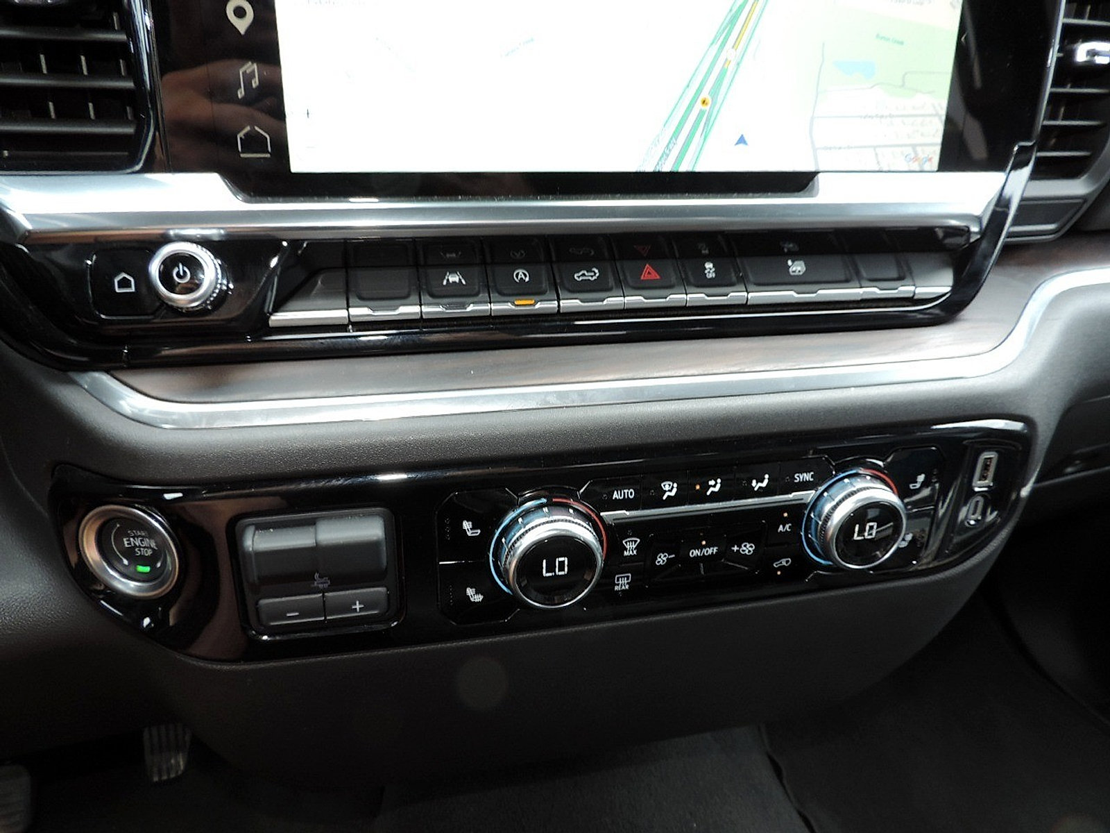 Used 2025 GMC Sierra 1500 SLT RWD image 22