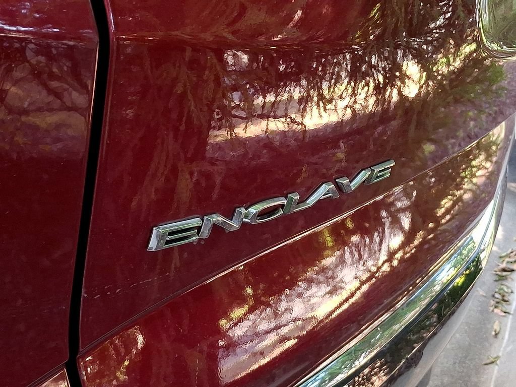 Used 2024 Buick Enclave Essence w/ Sport Touring Edition FWD image 6