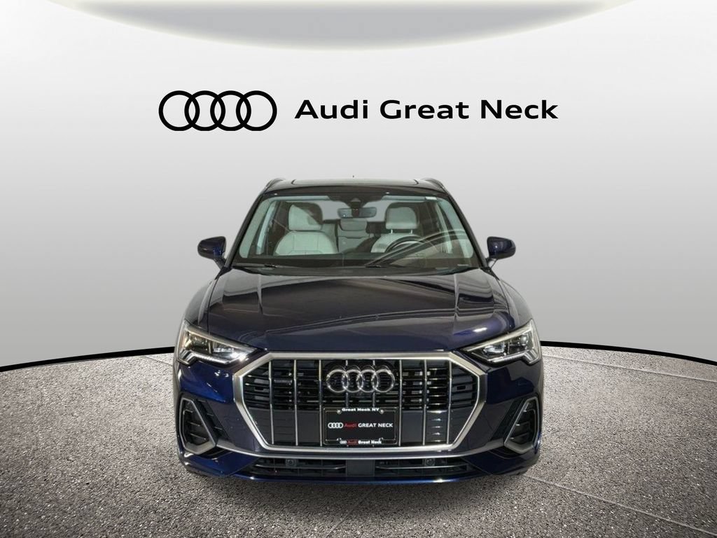 Used 2023 Audi Q3 2.0T Premium Plus w/ Premium Plus Package AWD/4WD image 19