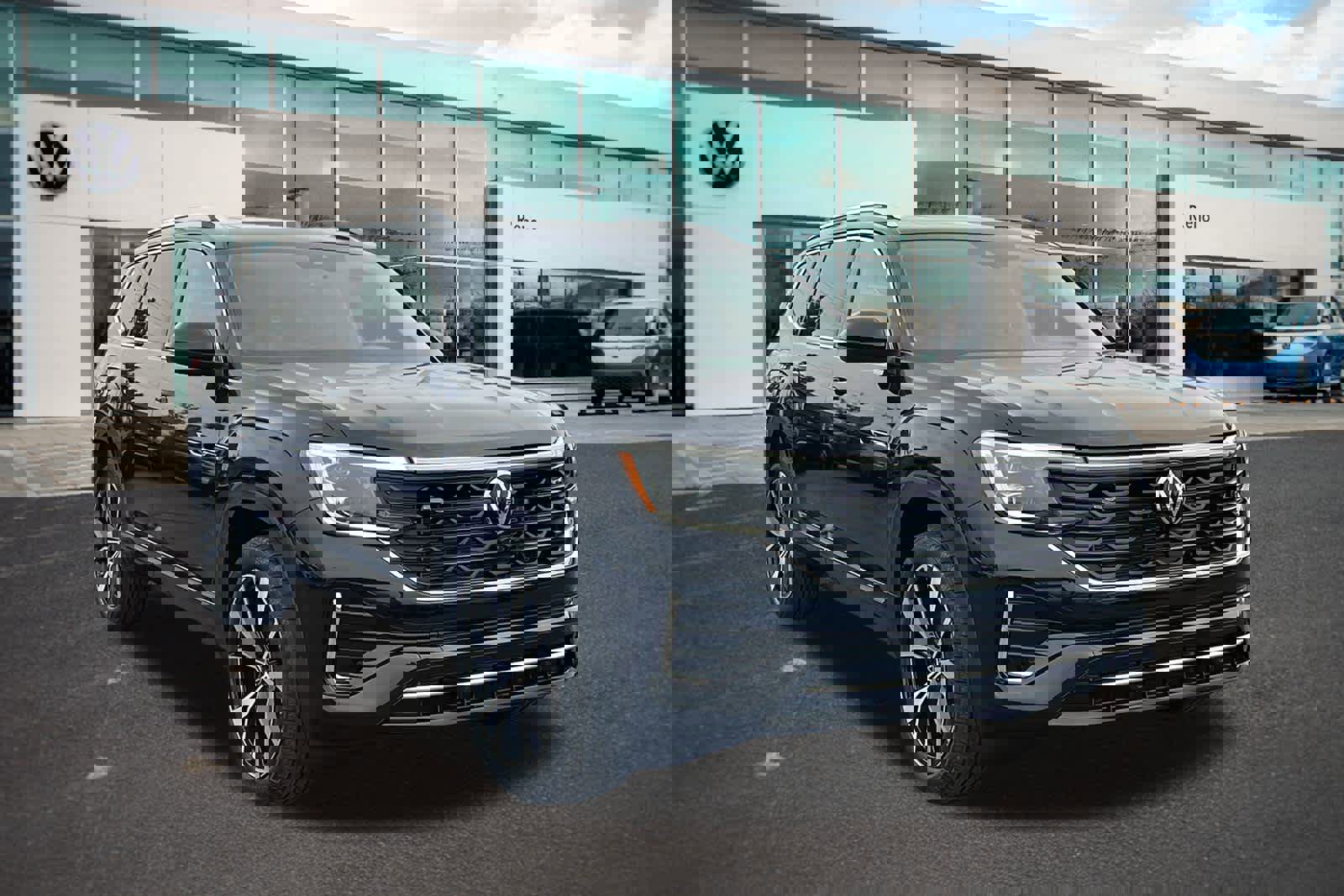 New 2026 Volkswagen Atlas SEL Premium R-Line image 3