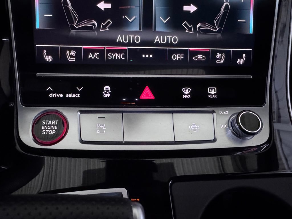 Used 2024 Audi SQ8 Premium Plus AWD/4WD image 40