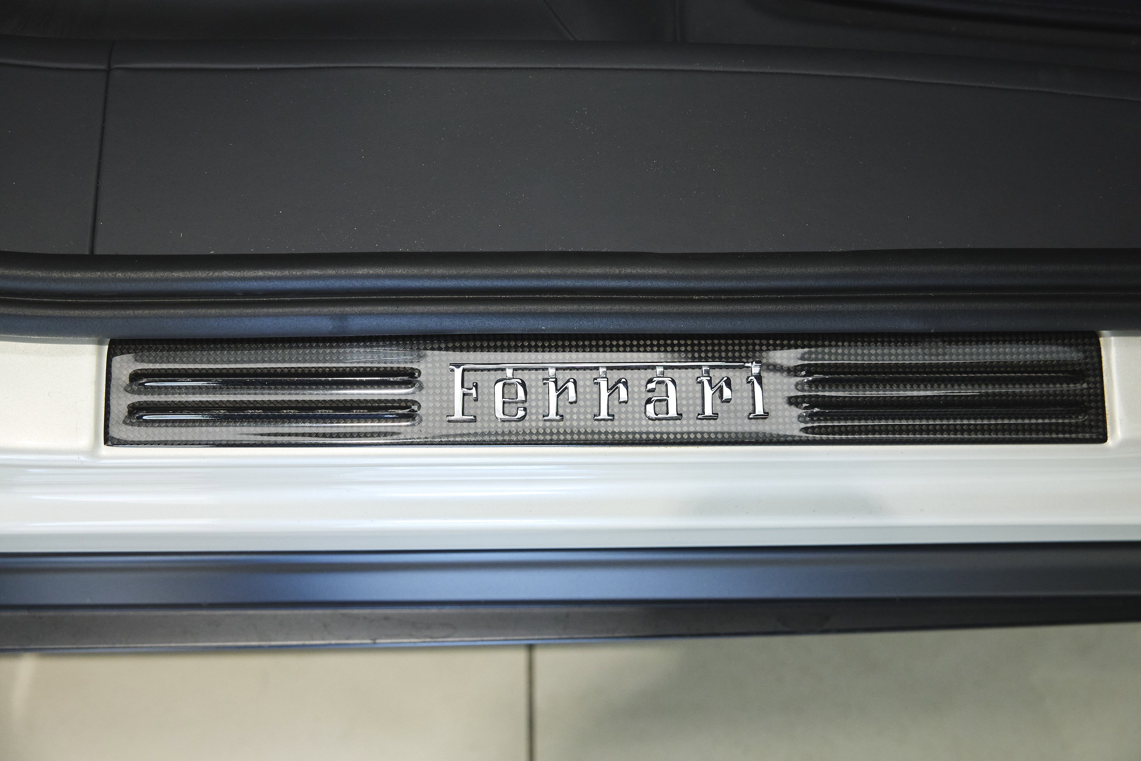 Used 2023 Ferrari Purosangue AWD/4WD image 27