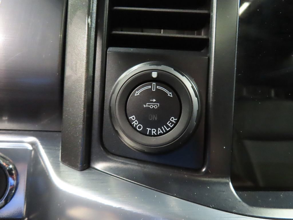 Used 2021 Ford F150 Lariat w/ Equipment Group 502A High image 54