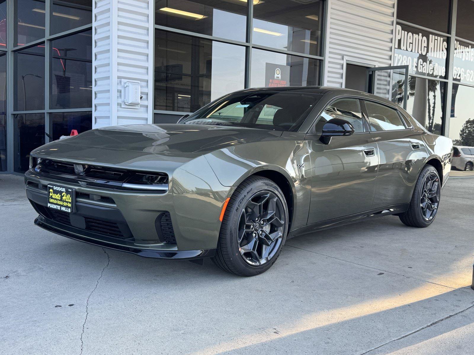 New 2026 Dodge Charger R/T w/ Blacktop Package AWD/4WD image 3