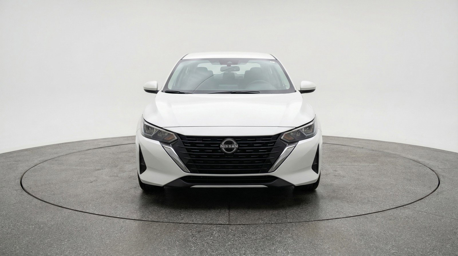 Used 2025 Nissan Sentra SV image 2